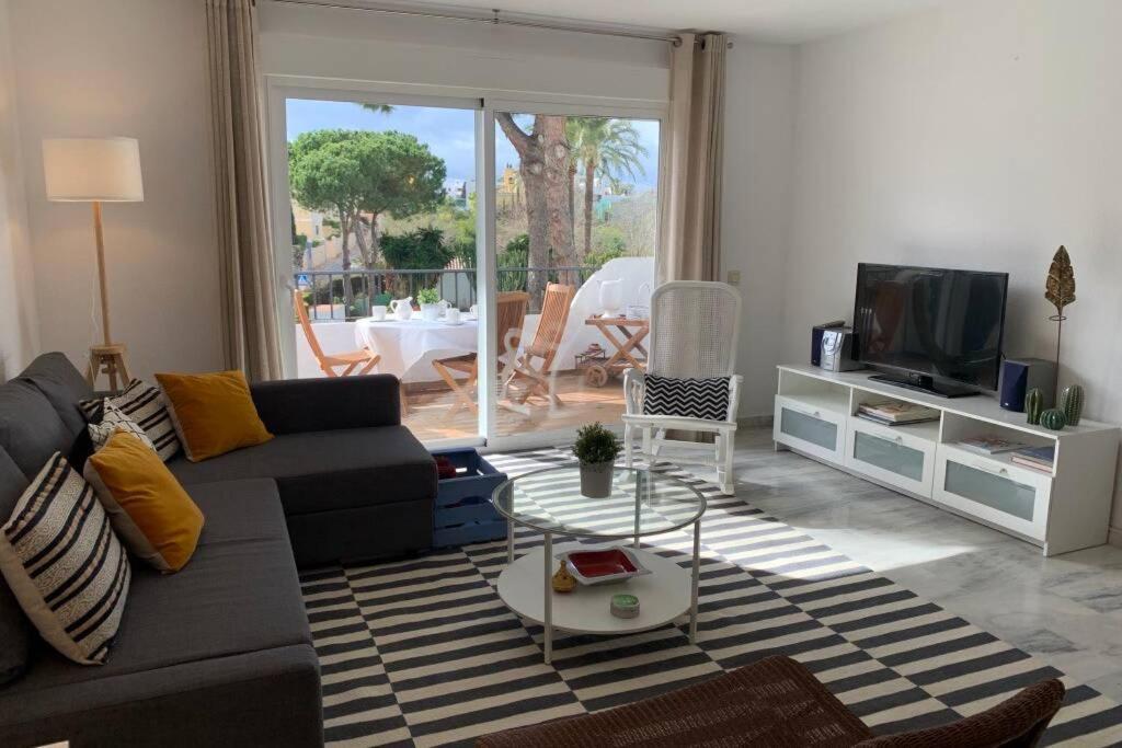 Oasis Sun Beach Costa Del Sol Estepona Exterior photo