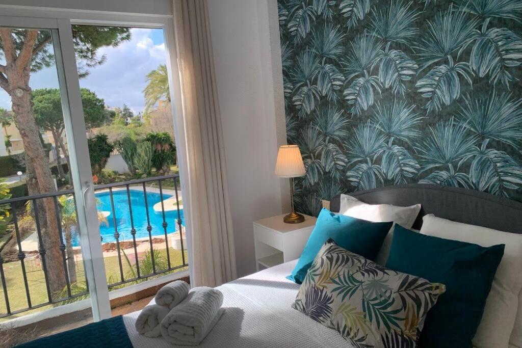 Oasis Sun Beach Costa Del Sol Estepona Exterior photo